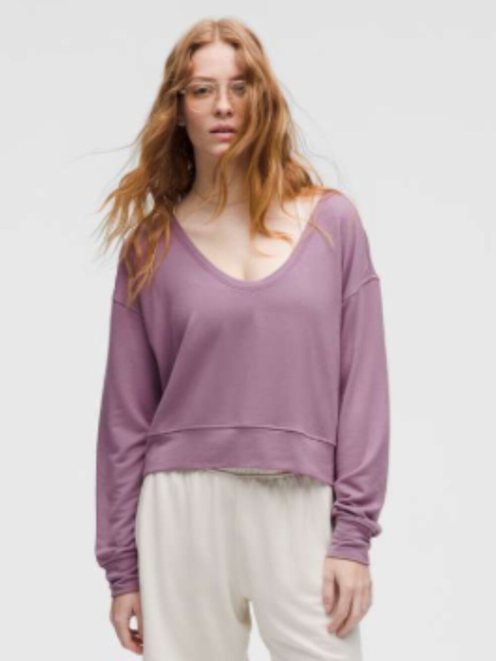 Lululemon Athletica BeCalm Scoop Neck Pullover in Pink Haze. Size XL